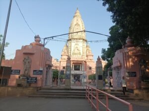 Attractive View of New Vishwanath Temple Varanasi best scaled