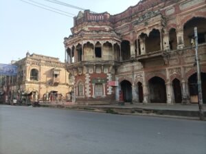 Fort on Lanka Road Varanasi best scaled