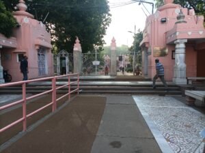 New Vishwanath Temple Entry point Varanasi best scaled
