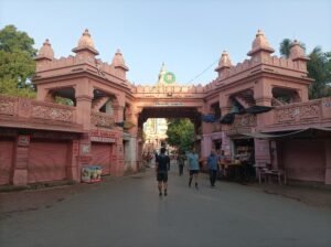 Pleasant view of Vishwanath Temple BHU Varanasi best scaled