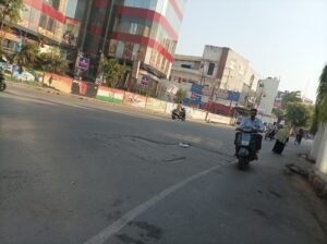 Vijya mall road Varanasi best scaled