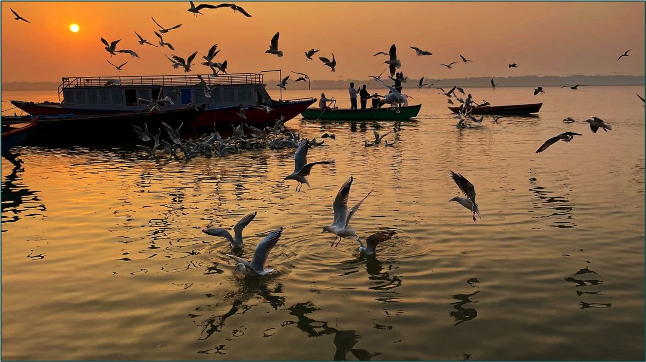 Beautiful Image of Ghats Varanasi Best