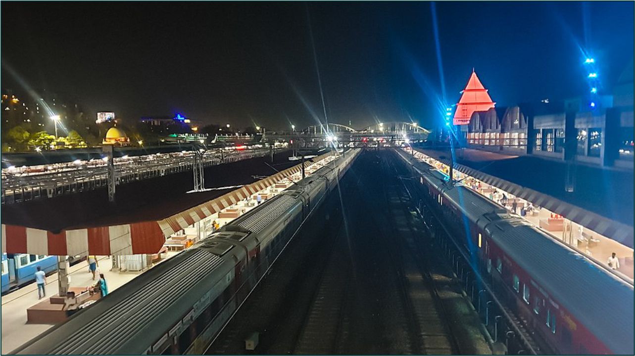 Banaras Station Image Varanasi Best