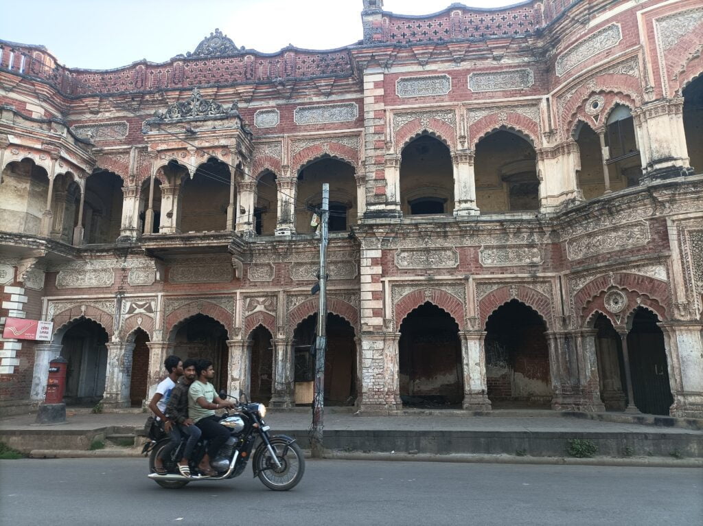 By Varanasi Best 172 scaled