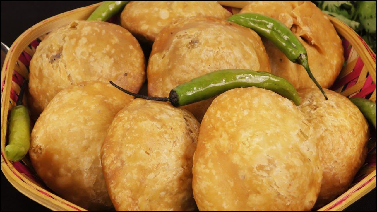 Varanasi Best Kachori femous Foods